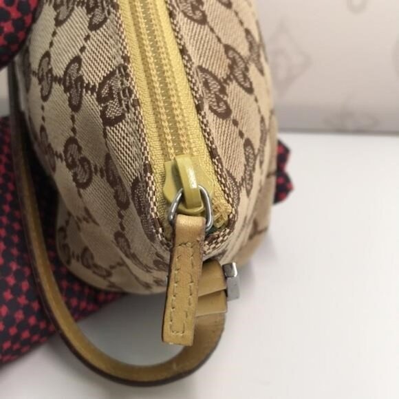 Pre Love Authentic Gucci GG Canvas Accessory Pouch Mini Bag – Beige/Khaki - Picture 10 of 12